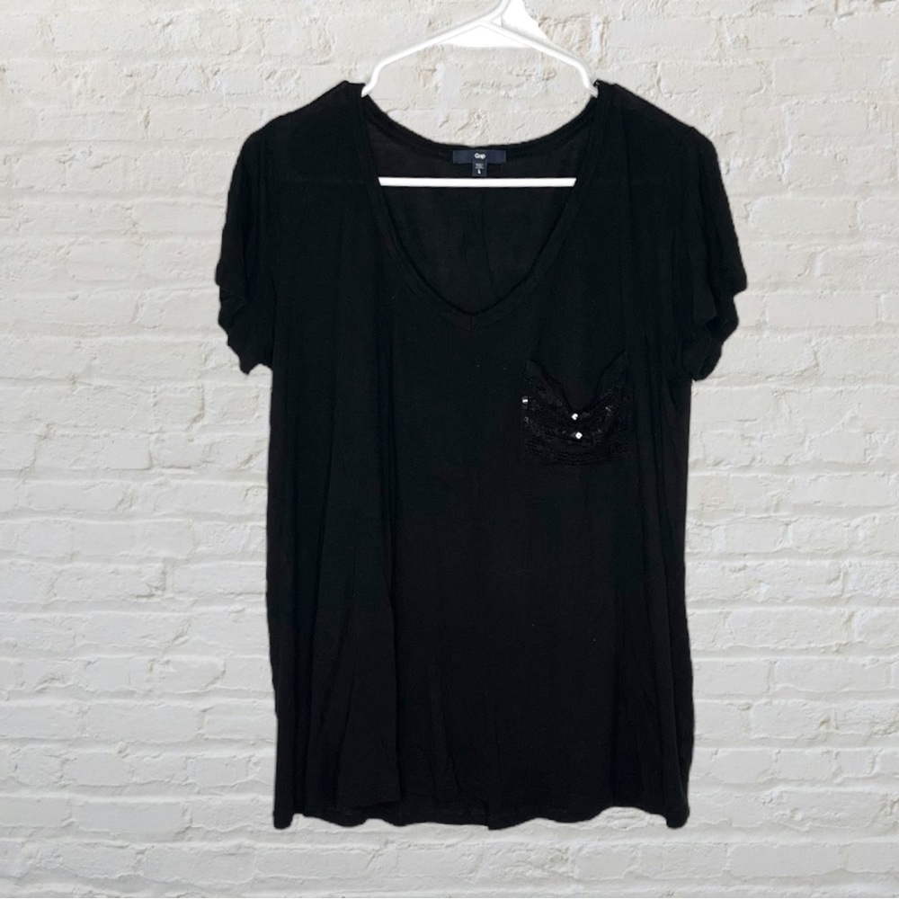 Gap Slouchy Sequin-Pocket T-Shirt​